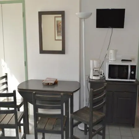 House Ile Des Pecheurs 3 * לה ברקרה